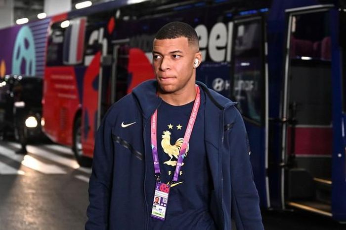 Mbappe không muốn tới Arsenal vì thời tiết tại London