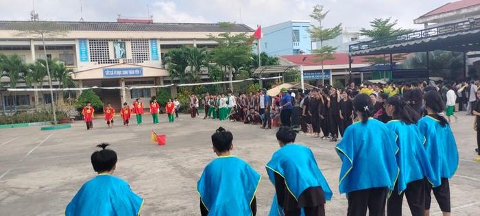 Trò chơi Cướp cờ.