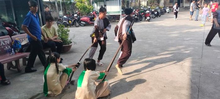 Trò chơi Kéo mo cau