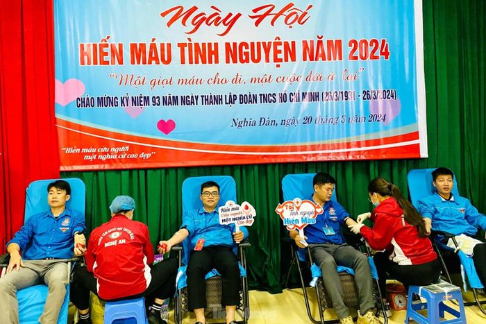  Kết thúc ngày hội đã tiếp nhận được trên 730 đơn vị máu. Những giọt máu quý báu này sẽ góp phần giải quyết tình trạng thiếu máu của các bệnh viện hiện nay, đồng thời mang đến niềm tin, hy vọng về sự sống đến với các bệnh nhân. 