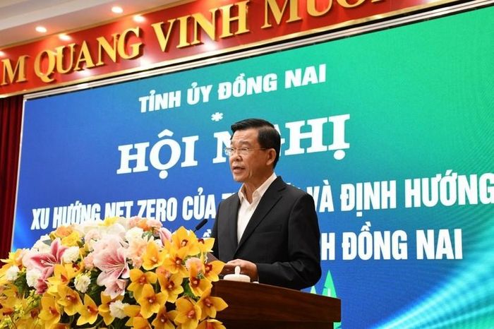 Bí thư Tỉnh ủy Nguyễn Hồng Lĩnh phát biểu khai mạc hội nghị. (Ảnh: HP)