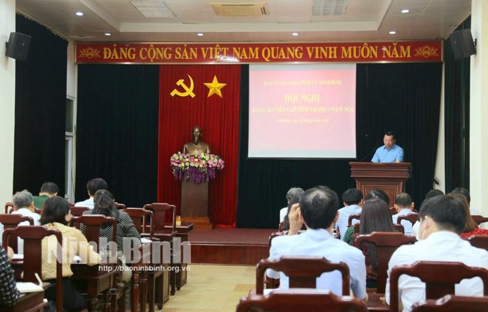 Quang cảnh hội nghị.