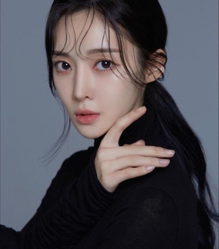 Lee Ahreum (cựu thành viên T-ara) được đưa đến bệnh viện cấp cứu sau khi cố gắng tự tử.