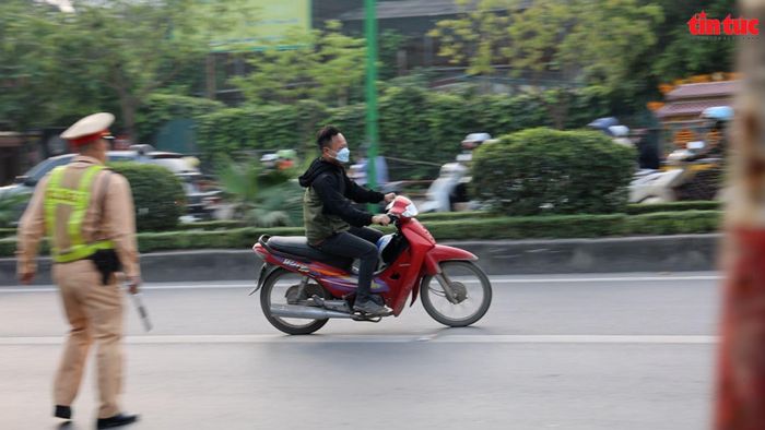 Không ít trường hợp liều lĩnh cố tình tăng ga "thông chốt".