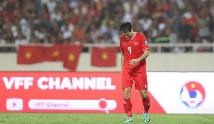 3 thất bại liên tiếp của ĐT Việt Nam dưới thời HLV Troussier trước ĐT Indonesia cho thấy World Cup vẫn là giấc mơ khó với của bóng đá Việt Nam. Ảnh: Hoàng Linh