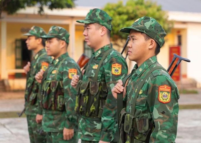 Nhận thức được nhiệm vụ thiêng liêng, cao cả bảo vệ nơi biên cương cực Tây của tổ quốc mỗi cán bộ, chiến sỹ của đồn biên phòng A Pa Chải luôn vượt mọi khó khăn hoàn thành nhiệm vụ. Ảnh: Vũ Đạo