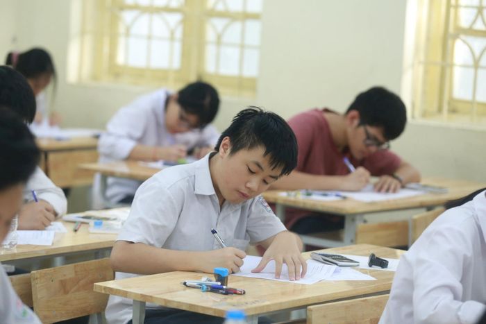 Thí sinh dự thi vào lớp 10 Hà Nội (ảnh: Phạm Quang Vinh)