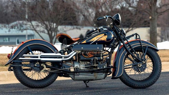 6. Indian Four (1929-1930): giá bán đã qua sử dụng 205.000 USD.