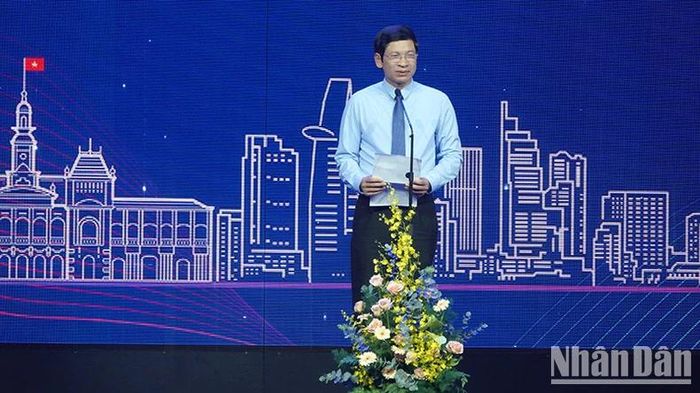 Thứ trưởng Văn hóa, Thể thao và Du lịch Hồ An Phong phát biểu tại lễ khai mạc.