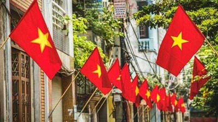Người lao động sẽ được nghỉ lễ 5 ngày liên tục dịp 30-4 và 1-5 năm 2024? Ảnh minh họa: hanoimoi.com.vn
