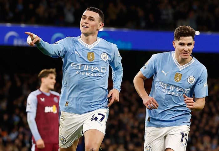 Sang hiệp hai, Foden tiếp tục xé lưới Martinez