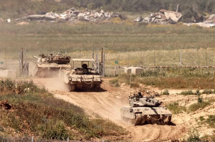  Israel tăng cường lực lượng phòng không, huy động lực lượng dự bị để đề phòng đòn trả đũa từ Iran. Ảnh: AFP/GETTY IMAGES 