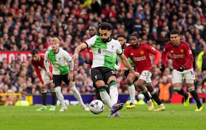 Cơ hội giành vé dự Champions League mùa tới của MU hẹp dần. Mục tiêu khả dĩ của đội bóng này là tập trung giành chức vô địch FA Cup, danh hiệu mà họ khao khát kể từ lần gần nhất lên ngôi vào năm 2016.
