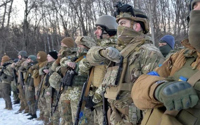Các chuyên gia Ukraine nghi ngờ rằng, Lữ đoàn Azov 3 liệu có “phép màu” nào đó để thay đổi cục diện tình hình ở Chasovoy Yar? Vì gần đây, lữ đoàn này được gọi là lữ đoàn "cứu hỏa", nhưng thực sự hiệu quả chiến đấu không quá cao, vì sức con người không thể chống được bom pháo.