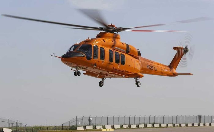 Bell 525 có khả năng chuyên chở được 16 hành khách và có thể bay được 741km trước khi tiếp nhiên liệu. Thiết kế và nội thất sang trọng, một chiếc Bell 525 có giá gần 15 triệu USD