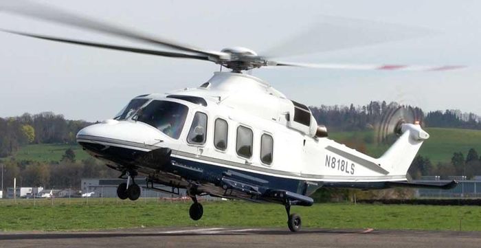 Được dùng cho cả dân sự và quân sự, giá thành của một chiếc AgustaWestland AW139 là khoảng 14,5 triệu USD. Chiếc trực thăng có không gian bên trong rất rộng, với khả năng chuyên chở 15 hành khách