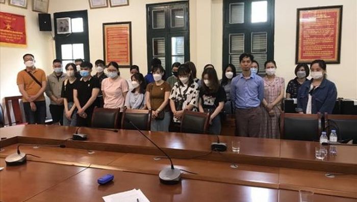 Một số đối tượng trong đường dây tội phạm xuyên quốc gia do Li Zhao Qiang cầm đầu bị Phòng CSHS xử lý.