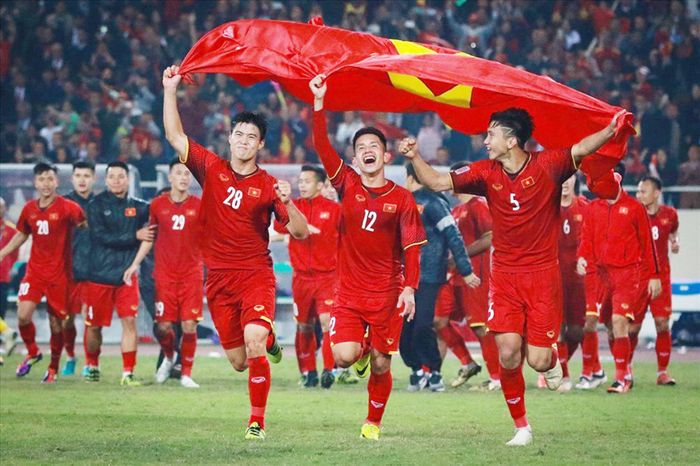 Đã đến lúc người Việt cần thay đổi trong cách làm bóng đá, đặc biệt là những người đứng đầu VFF.
