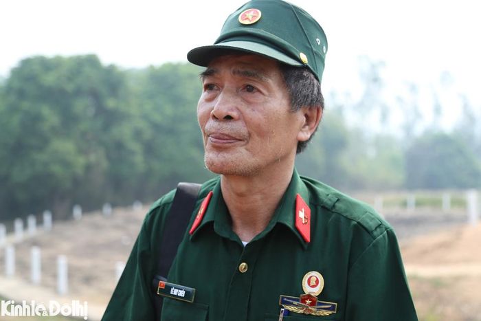 "Dù không chiến đấu tại Chiến dịch Điện Biên Phủ nhưng khi có mặt tại Điện Biên, tôi không kìm được cảm xúc khi nhiều đồng đội đã ngã xuống vì dân tộc, kết thúc 9 năm kháng chiến chống thực dân Pháp tại Việt Nam" - ông Lê Huy Chiêu chia sẻ.