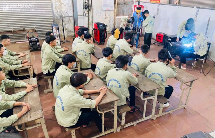  Giờ học của Trường Trung cấp Kinh tế - Kỹ thuật Nghi Lộc. Ảnh: NTCC 