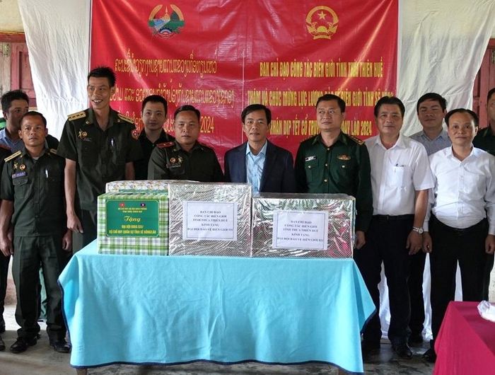 Lãnh đạo tỉnh thăm, chúc Tết Đại đội Bảo vệ biên giới 531