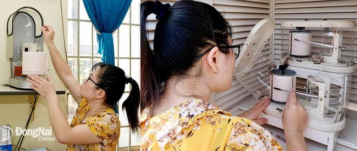 4. Một quan trắc viên kiểm tra các thiết bị đo tốc độ gió, đo lượng mưa.