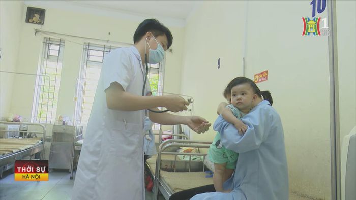 Bệnh nhân là trẻ em dưới hai tháng tuổi chiếm 52,2%, trong đó chưa được tiêm chủng hoặc chưa tiêm chủng đầy đủ vaccine phòng bệnh chiếm 70% số ca mắc.