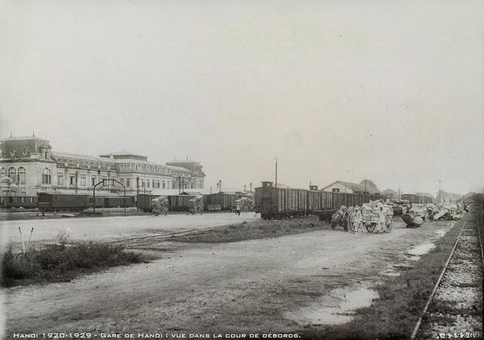 Phía trong nhà ga đã hoàn chỉnh