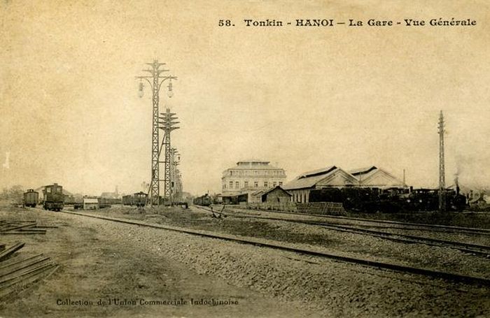 Hệ thống điện ánh sáng trong sân ga