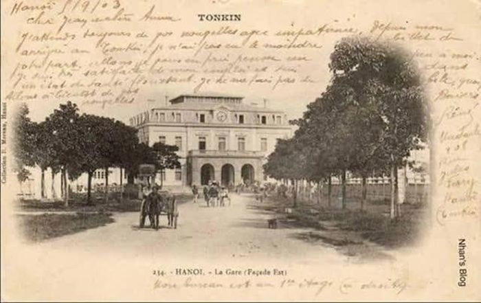 Ga Hàng Cỏ lúc mới hoàn thành