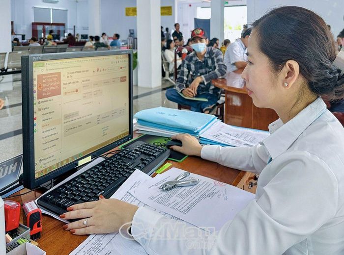 Thủ tục về đất đai được số hóa trên cổng dịch vụ công tạo thuân lợi cho người dân giao dịch TTHC về đất.