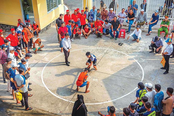 Hấp dẫn môn đẩy gậy