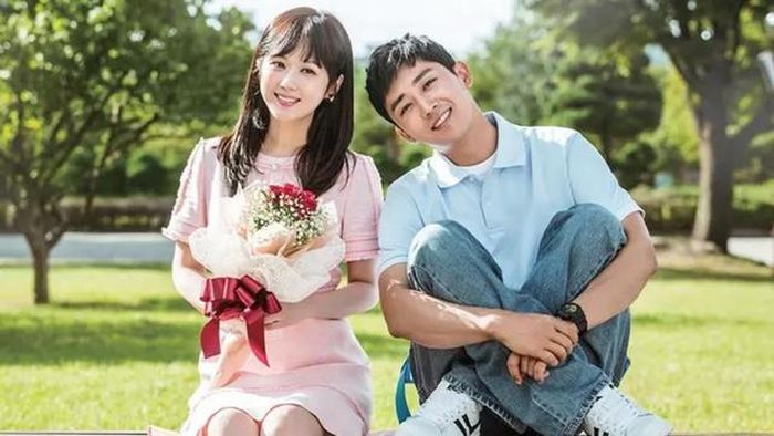 Cặp đôi trong "Go Back Couple"