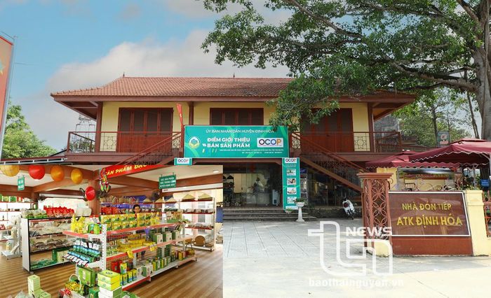 Đến nay, trên địa bàn huyện có 16 sản phẩm OCOP 3 sao. Ảnh: Gian hàng trưng bày, giới thiệu và quảng bá các sản phẩm nông nghiệp chủ lực của huyện.