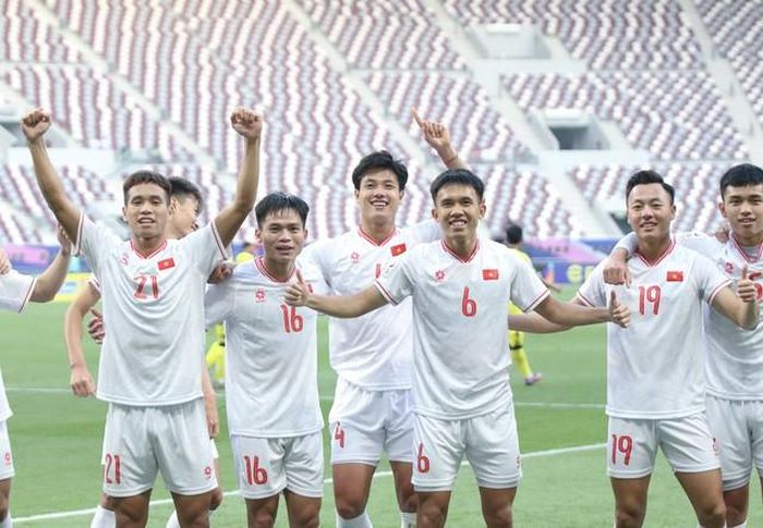 U23 Việt Nam có thể chưa thuyết phục về lối chơi nhưng tinh thần thi đấu đã có sự khởi sắc rõ rệt. Ảnh: NĐ