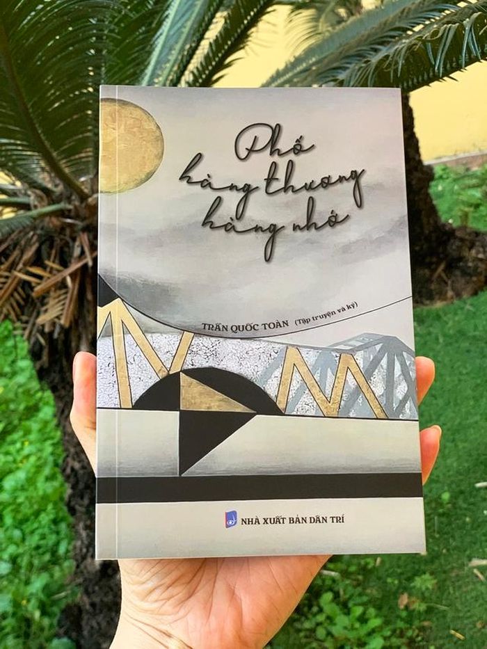 Tập truyện ký “Phố hàng thương hàng nhớ”
