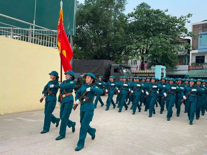 Những “bóng hồng” khối Dân quân tự vệ
