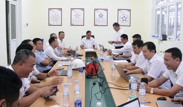 Trước đó, Hội đồng nghiệm thu cấp chủ đầu tư họp và thống nhất để đóng điện dự án. Ảnh: Đức Dũng/BNEWS/TTXVN