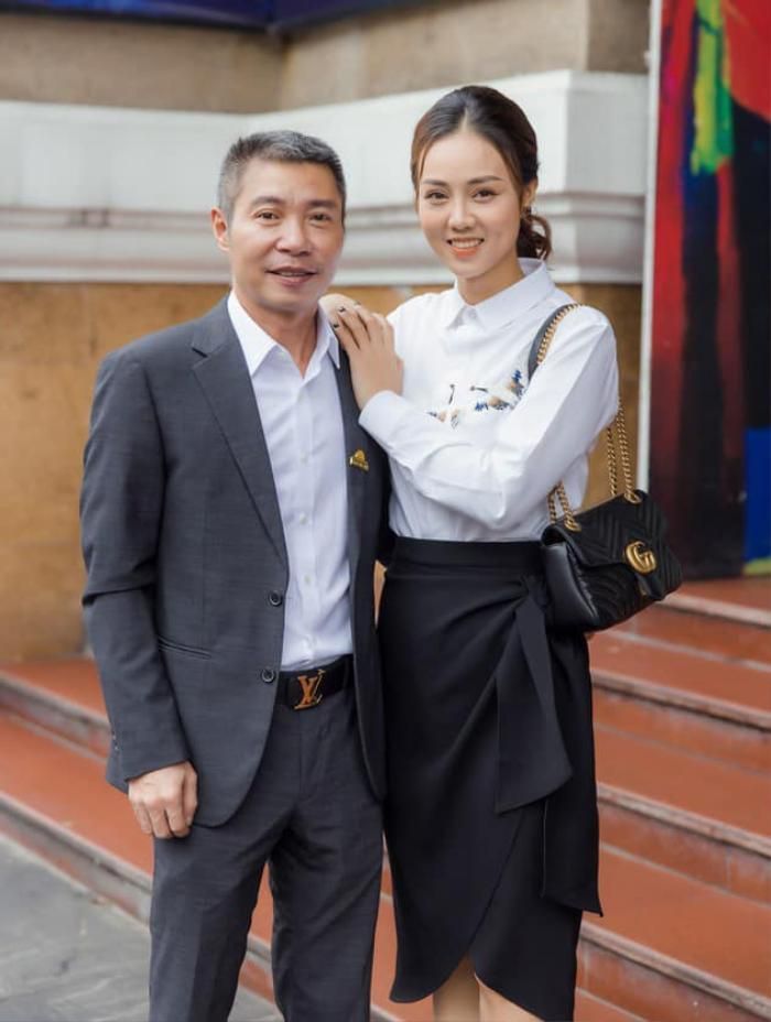 NSND Công Lý và bà xã kém 15 tuổi Ngọc Hà đã có 3 năm về chung một nhà.