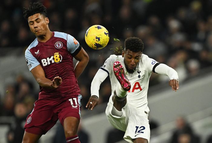  Cuộc đua giành vé cuối cùng dự Champions League mùa tới của bóng đá Anh sẽ xảy ra giữa Aston Villa và Tottenham. 