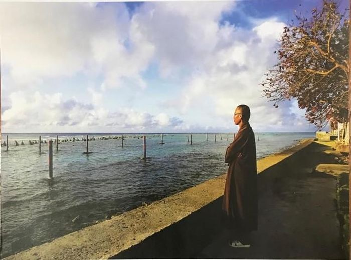 Chư Tăng luân phiên ra các ngôi chùa để hướng dẫn, cử hành các nghi lễ tâm linh truyền thống