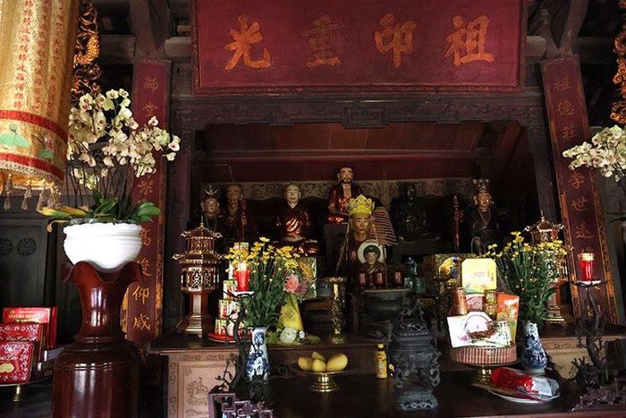 Đây là nơi tu hành của Thiền sư Từ Đạo Hạnh, người có công lớn trong việc dạy học, chữa bệnh cho dân và sáng lập ra bộ môn múa rối nước. Ảnh: Internet