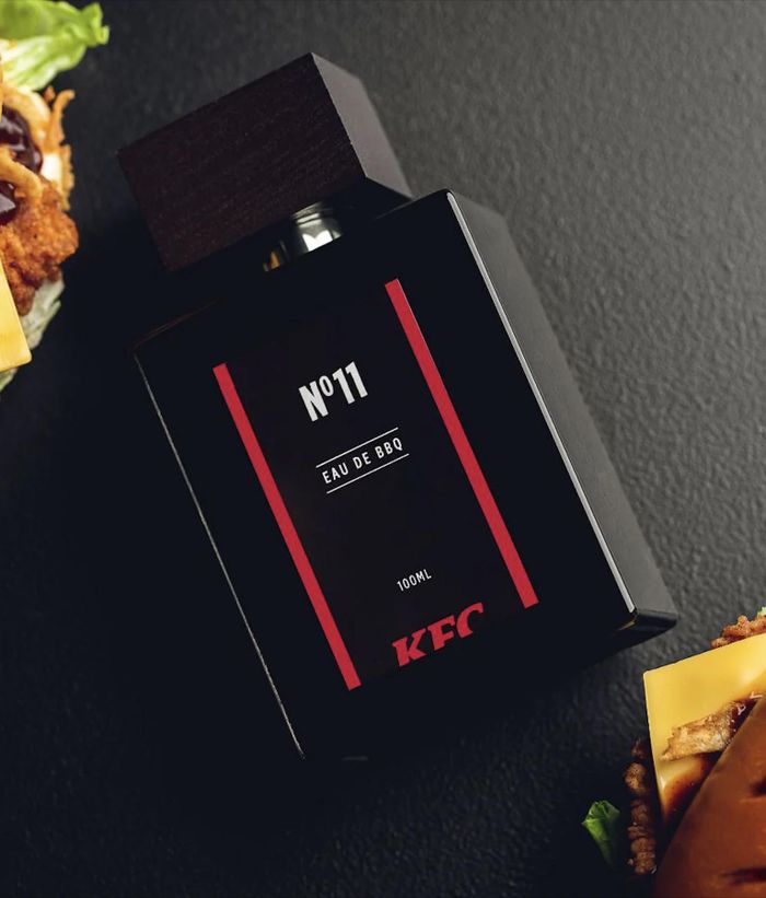  Nước hoa của KFC lập tức "cháy hàng" trong đợt mở bán đầu tiên, hấp dẫn khách hàng nhờ mùi hương độc đáo và mức giá phải chăng. Ảnh: KFC. 