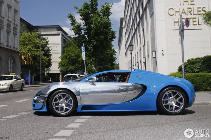  Meo Costantini là một người bạn thân thiết với nhà sáng lập thương hiệu, ông Ettore Bugatti. Ông cũng là trưởng đoàn và là một tay đua của Bugatti, từng giành chiến thắng chặng Targa Florio tại Sicily. 