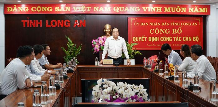 Phó Chủ tịch UBND tỉnh Long An Nguyễn Minh Lâm phát biểu tại buổi