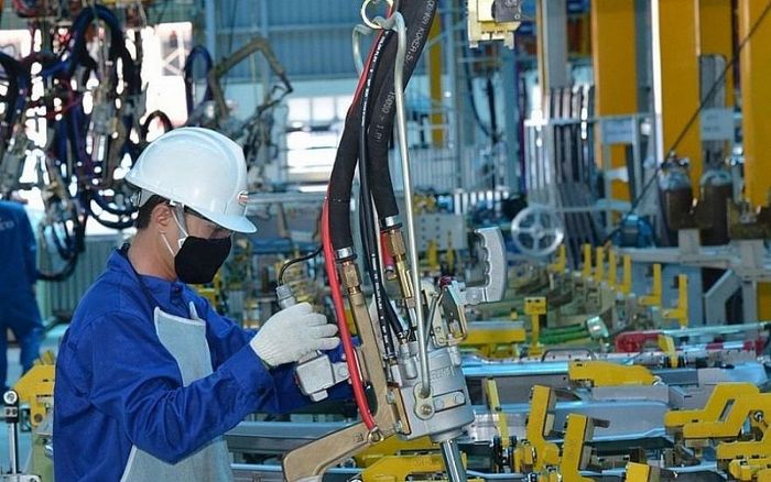 Số tiền miễn, giảm thuế, phí, lệ phí trong 4 tháng đầu năm khoảng 31 nghìn tỷ đồng. Ảnh tư liệu