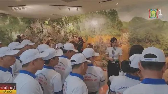 Khách đến Điện Biên trong những ngày này tăng mạnh.