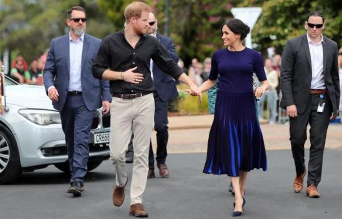 Đội vệ sĩ trước đây của vợ chồng hoàng tử Harry-Megan.