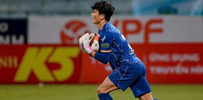 Bùi Tiến Dũng kỳ vọng lấy lại phong độ sau khi được trọng dụng ở HAGL. Ảnh: HAGL
