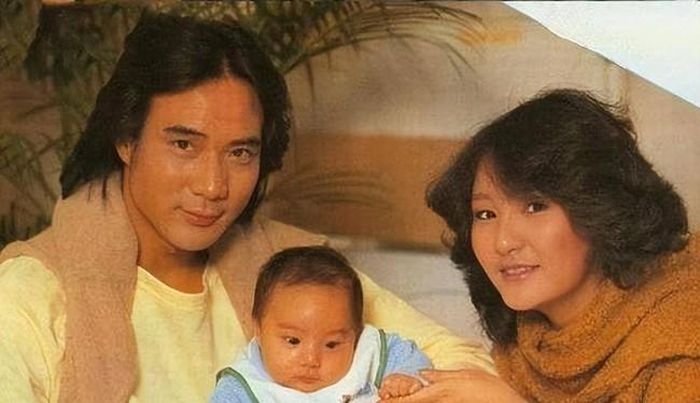 Tuyết Lê sau khi sinh con trai cùng Từ Thiếu Cường